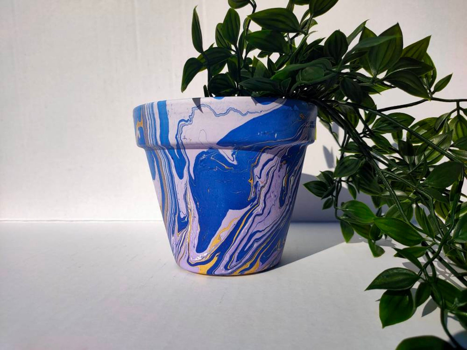 Large Funky Hydro Dipped Plant Pot Swirl / Marbling Effect