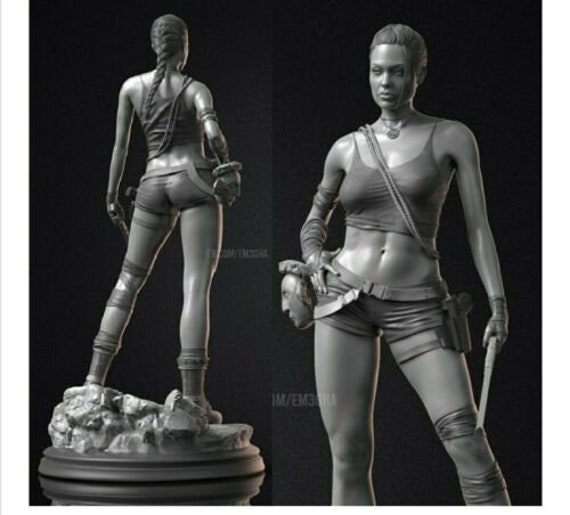 Lara Croft / Angelina Jolie (Lara Croft: Tomb Raider)