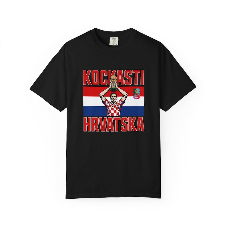 Kockasti Hrvatska Fußballspieler Trophäe T-Shirt | Kroatien WM 26 Flagge Fußball Tee Bild 2