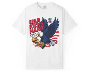 USA Kicks Hard Eagle Fußball T-Shirt | USA WM 26