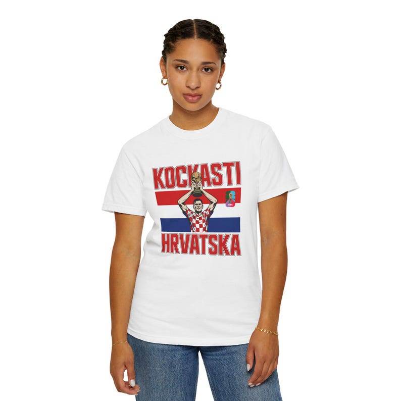 Kockasti Hrvatska Fußballspieler Trophäe T-Shirt | Kroatien WM 26 Flagge Fußball Tee Bild 10