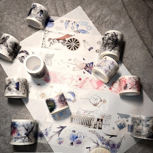 Könnte beinhalten: Sortiment dekorativer Washi-Bänder mit verschiedenen Designs, darunter florale, geometrische und abstrakte Muster. Die Bänder befinden sich auf einem weißen Hintergrund und weisen eine Vielzahl von Farben auf, darunter Blau, Rosa und Grau. Der Text "039-048" ist unten im Bild gedruckt.