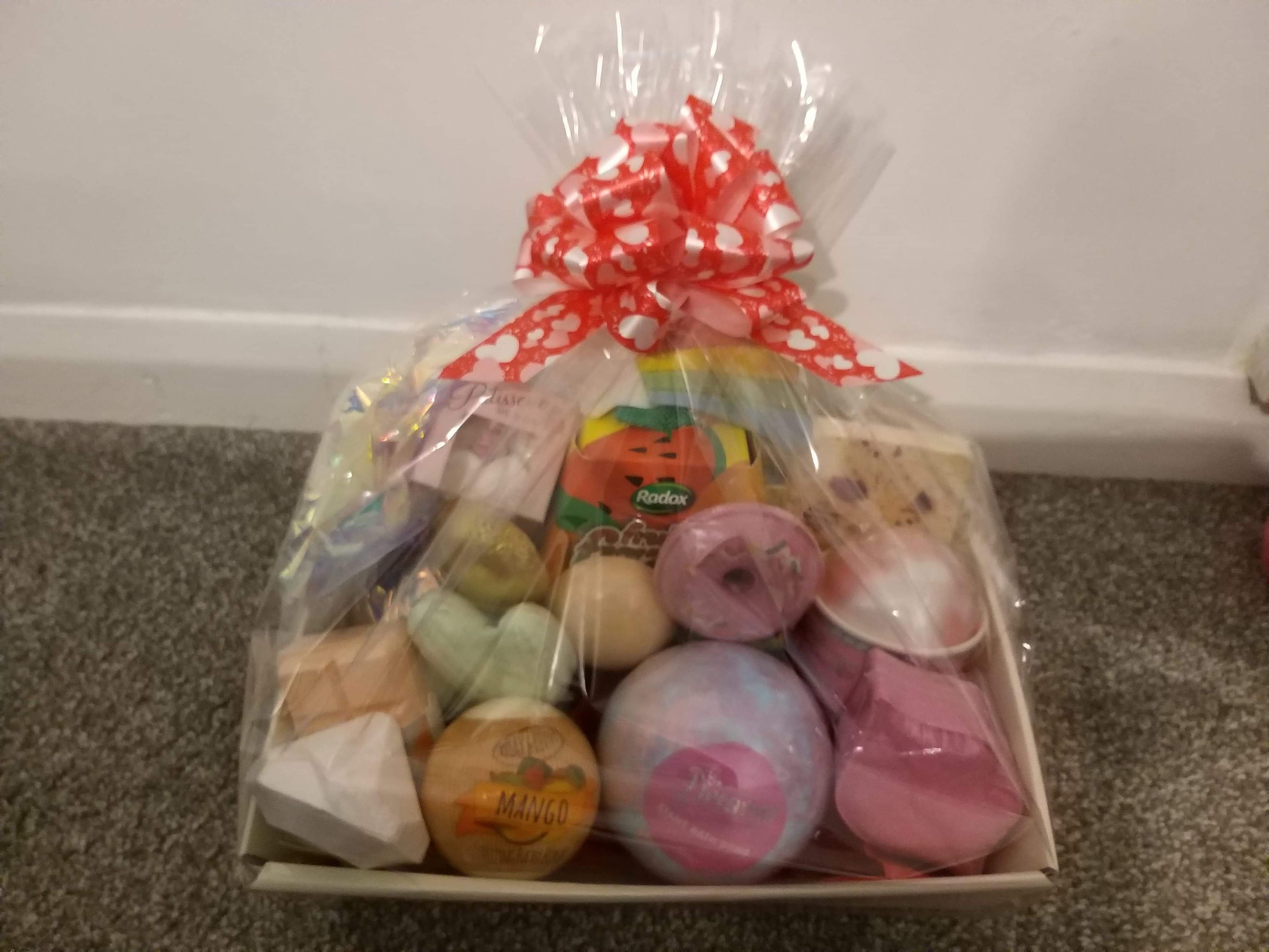 Bath bomb Hampers pamper children/adult bath bombs Etsy