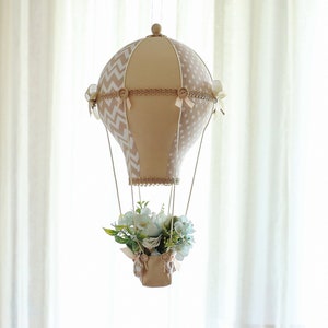 Neutrales Heißluftballon Baby Mobile: Reise-Thema Kinderzimmer Dekor