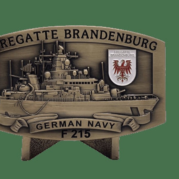 F215 Frégate BRANDENBURG - Boucle de ceinture en laiton massif. - Marine allemande