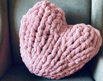Chunky Knit Heart Pillow Custom Size/Color. Cream or Pink Handmade Throw Cushion Cozy Knit, Love, Nursery Pillow. Gift for Mother’s Day!