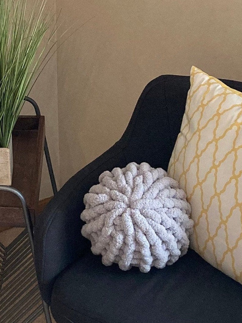 2pack Knit Ball Pillows Chunky Knit Yarn Decorative Poofs Etsy