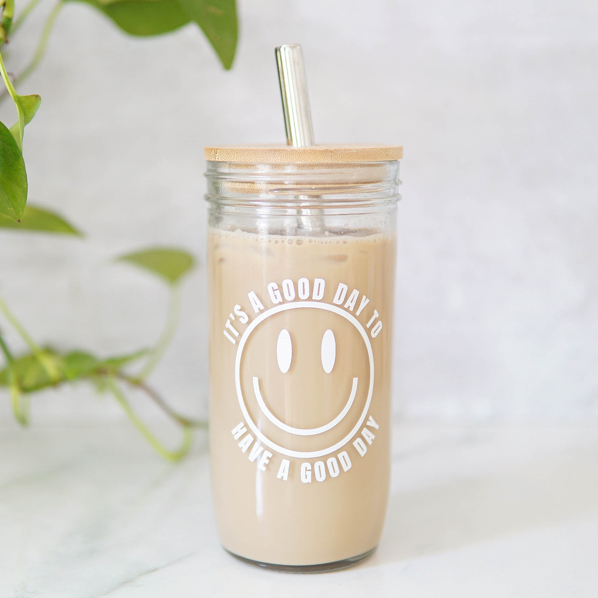 GMISUN Iced Coffee Cups with Lids, Glass Cups with Lids and Straws