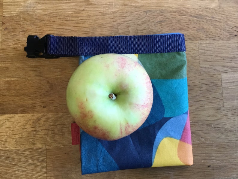 Rolltop Lunchbag groß mit Griff, lebensmittelecht, waschbar, Snack Bag, Brötchenkorb, Kulturbeutel, Fahrrad Picknick Wachstuch Tasche ökotex Bild 7