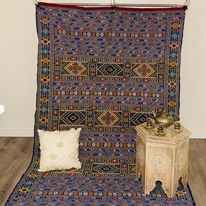 Hanbal Rug, Moroccan Handmade Berber rug  , Hand-woven Authentic 2.28m X 1.56m - 7’5” X 5’1”