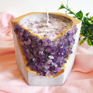 Amethyst Stone Geode Scented Candle Pot 10cm, Purple Crystal, Concrete
