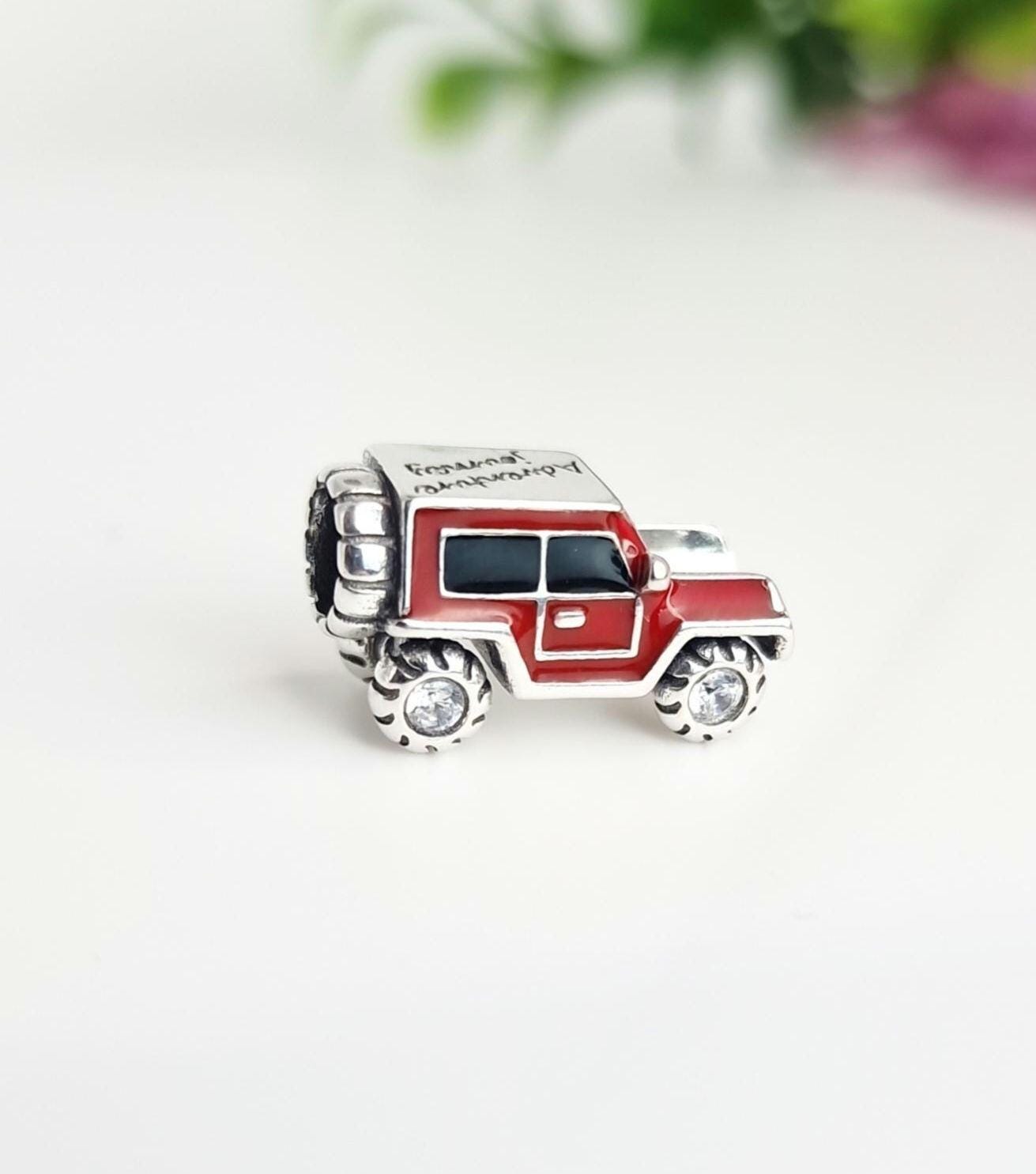 Adventure Red Road-Off Car Charm Pendant for Bracelet Silver S925 Ale