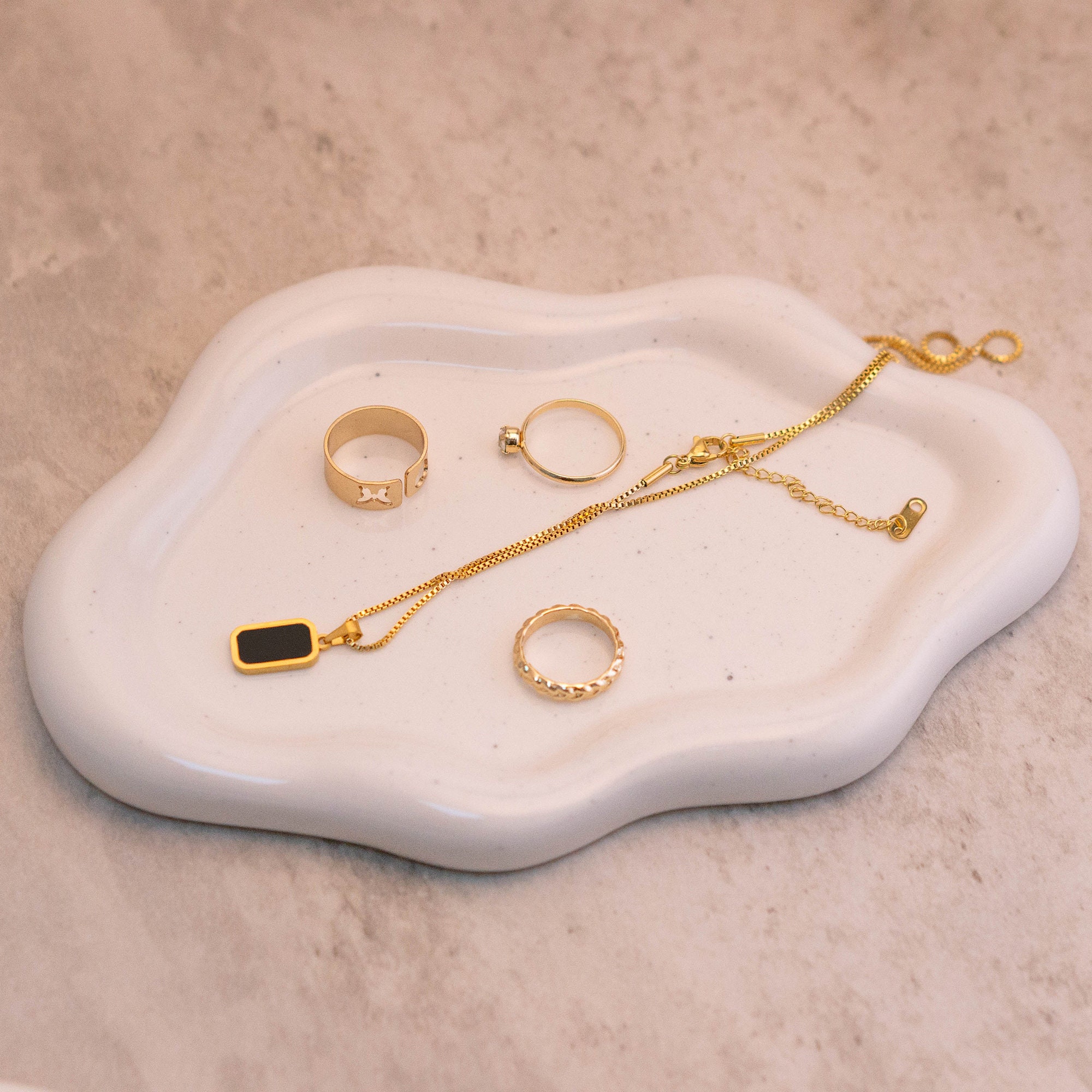 Espositore per gioielli in velluto nero - Set di 3 espositori per collane, orecchini, pendenti, catene e gioielli 3D | Leroy Merlin