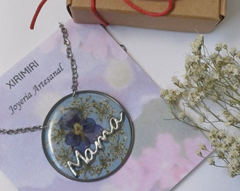 Bloemenketting voor moeder, cadeau voor moeder van kinderen, natuurlijke bloem blauwe choker, ronde blauwe viooltje bloemketting