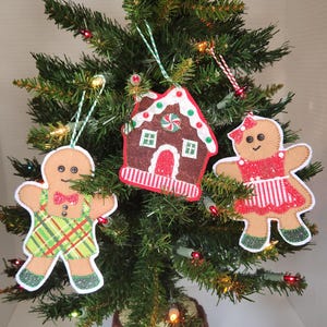 Gingerbread Ornament Set
