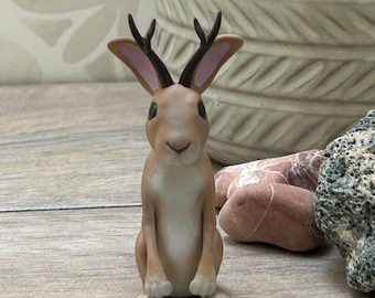 Figura de Jackalope, lindo críptido, divertido regalo, criatura mítica, figura, arte de conejito, lindo jackalope