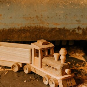 Steam locomotive Wooden Toy Small Wood Toys, Custom Handmade Gift for Kids, Montessori Learning, Push and Pull, Toddler Play, Eco-Friendly image 3