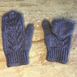 Cool Breeze Flip Top Mittens Knitting Pattern