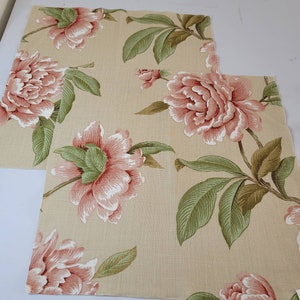 2 COLEFAX & FOWLER Designer Fabric Sample Remnants - GISELLE - Red / Green - 100% Linen -  Floral -  18&quot;L x 18&quot;W       retail 180 yd