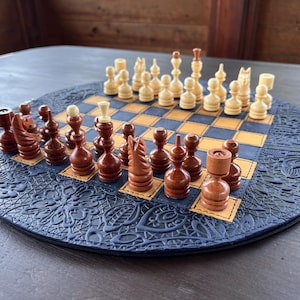 Smart travel chess set of a high quality Luxury Handmade Leather Chessboard with Wooden Chess pieces  Foldable Portable Ches