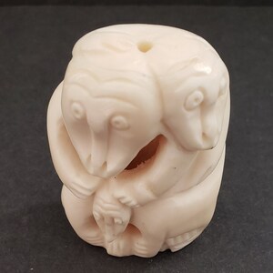 Monkey Family   #2       2 Inch Pendant Figurine   Hand Carved  2004