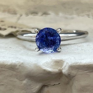 Tanzanite Solitaire ring PLATINUM/6mm Round Tanzanite violet gemstone ring natural ring/Certified Tanzanite ethically sourced Earth