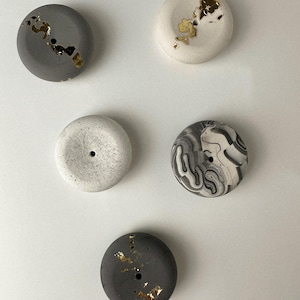 Räucherstäbchenständer/ Räucherstäbchenhalter / Minimalistisches Design/ Incense holder