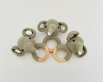 Animal Teether, Teething Ring, animal rattle, Elephant crochet rattle/ baby shower gift/ baby present
