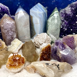 The ULTIMATE Crystal Mystery Box / XL Amazing Deal Premium Crystal Mystery Box