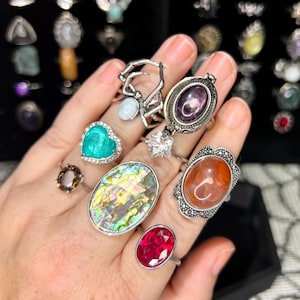 Mystery Crystal Ring Roll | Auethetic Crystal and Shell Copper Alloy Adjustable Jewelry