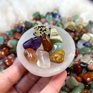 Tiny Tumbles Crystal Confetti Mini Scoop / Mystery Crystals / Tumbled Stones