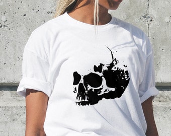 Skull Shirt, Skull T-shirt, Gothic Shirt, Black Skull Tshirt, Skull Tops, Gothic Clothing, Skull Graphic Tee, Cranium Shirt, Head Tshirt