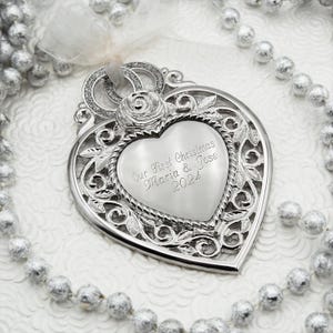 Silver Wedding Heart Keepsake Ornament Silver Metal Heart Ornament Engraveable Wedding Gift Shower Favors Valentine&#39;s Day Anniversary Gift