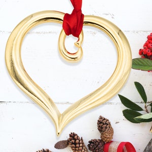 Gold Heart for Crafts, Hearts for DIY Projects, Bulk Heart Supplies for  Crafts, Heart Charm for Ornament, Heart for Garland 