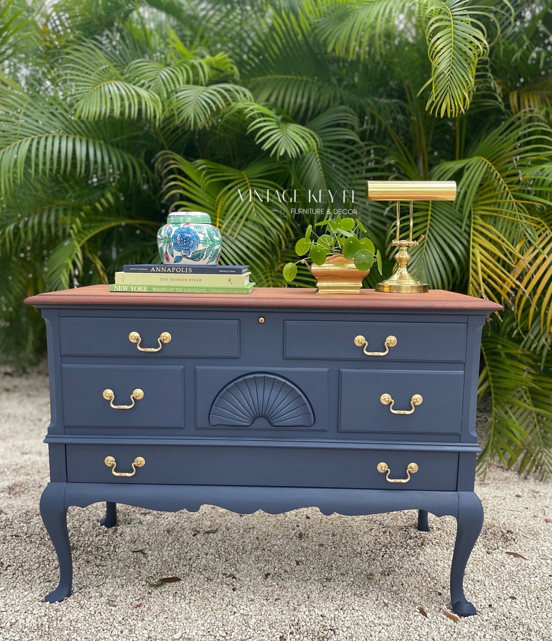 Cedar Hope Chest, Vintage Hope Chest, Vintage Cedar Chest, Refinished