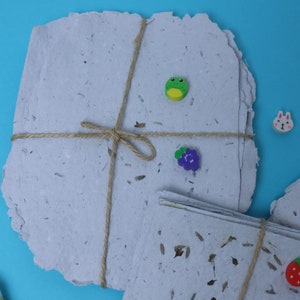 Recycled Handmade Scottish Paper - Lavender Scented, Plain, Rough Edge - 5 sheets.