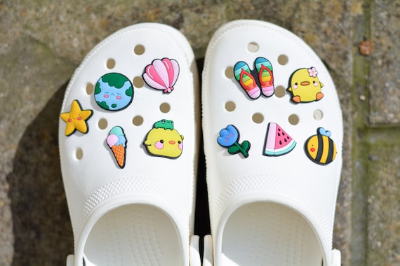 Cute Summer Happy Shoe Charm - Charms for Your Crocs - Croc  display picture 1