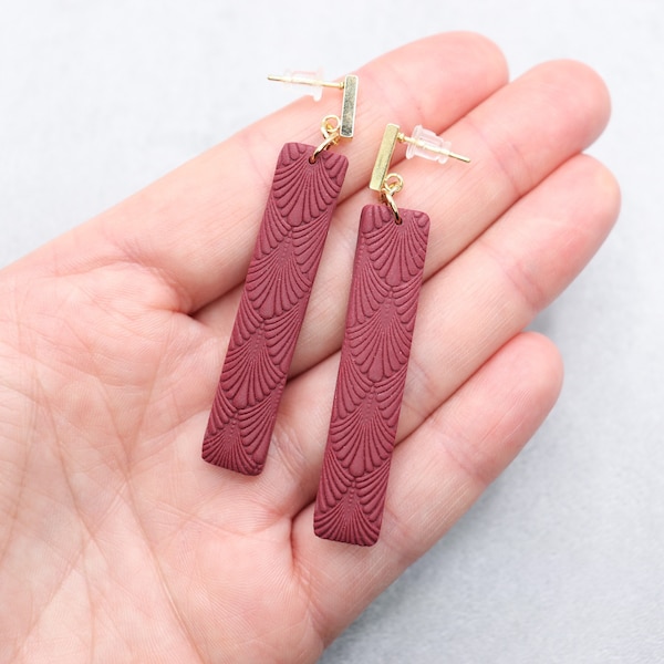 Maroon rectangle earrings. Handmade polymer earrings. Elegant and lightweight geometric earrings.