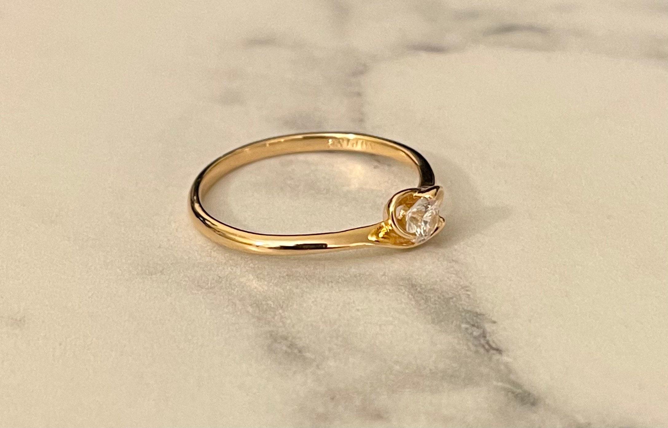 Anillo de oro para mujer / 18k chapado en oro / Delicado / Etsy Anillo de oro para mujer / 18k chapado en oro / Delicado / Etsy
