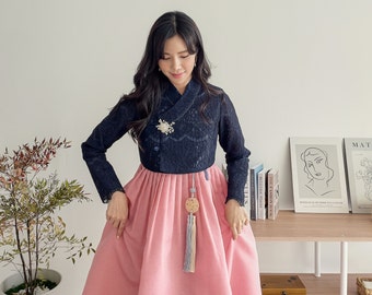 Der moderne Hanbok der koreanischen Frauen täglicher Hanbok für Herbst und Winter 2030