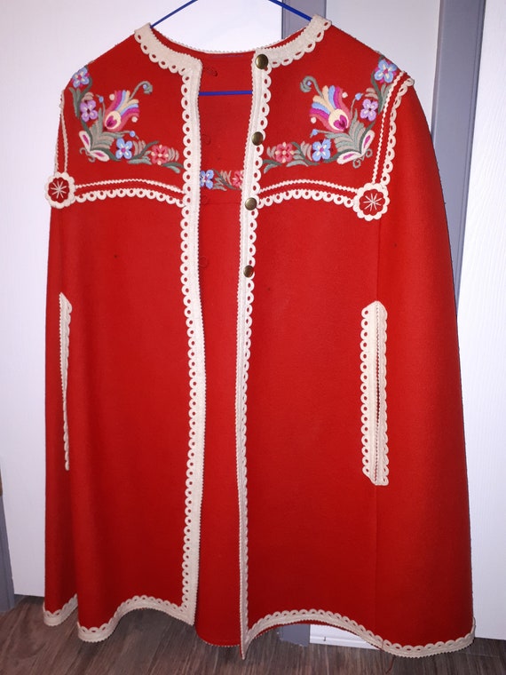 Vintage Hungarian Embroidered Bolero, floral felt