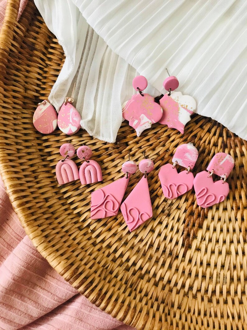 Gold /& Pink Polymer Clay Earrings Gifts For Her Bestfriend Valentine Clay Earrings Drop Earrings Sensitive Earrings Statement Earrings
