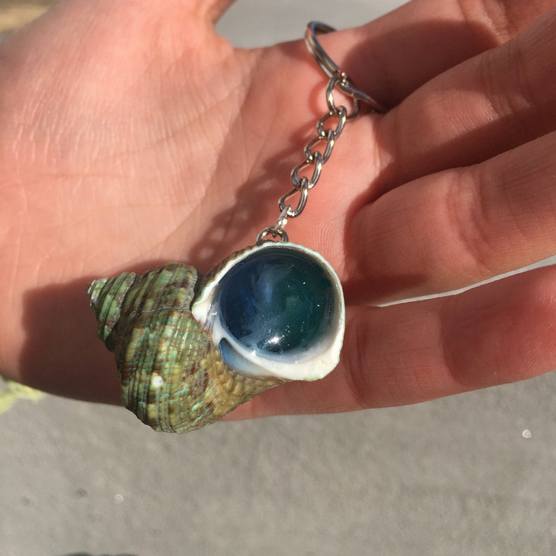 Beach Life Beach themed resin keychain Great gift Mothers day Gift Seashell Resin Ocean Keychain By the Shore Boat Keychain Nautical