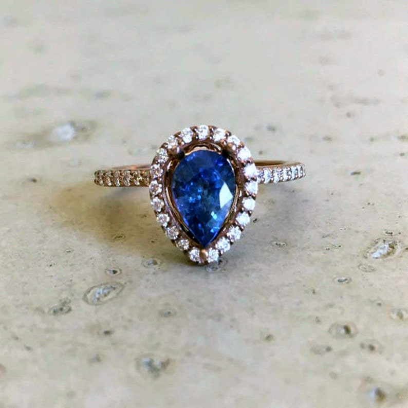 Blue Sapphire 6.25 Carat Anniversary Gift Handmade Ring For Man And Women 925 Sterling Silver