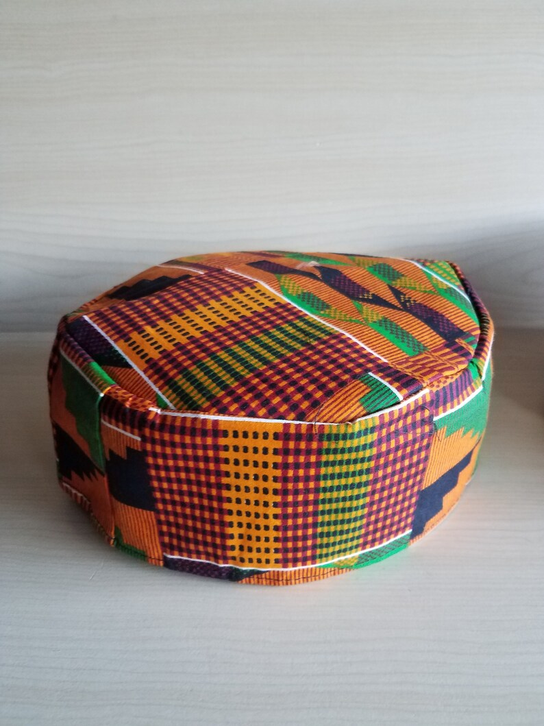 African Red Kufi Hat With Gold Embroidery – 100% Cotton – Dashiki Style – DPH4004