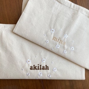 Custom Name Tote Bag With Flowers - Embroidery -Personalized Gift