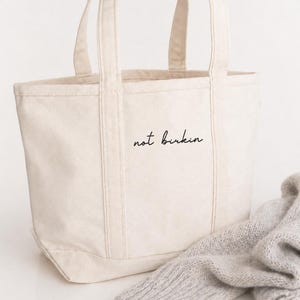 Custom Embroidered Tote Bag, Personalized Gift, Zipper Tote Bag, Bachelorette Party Bags, Teacher, Mom, Embroidery, Embroidered Travel Bag