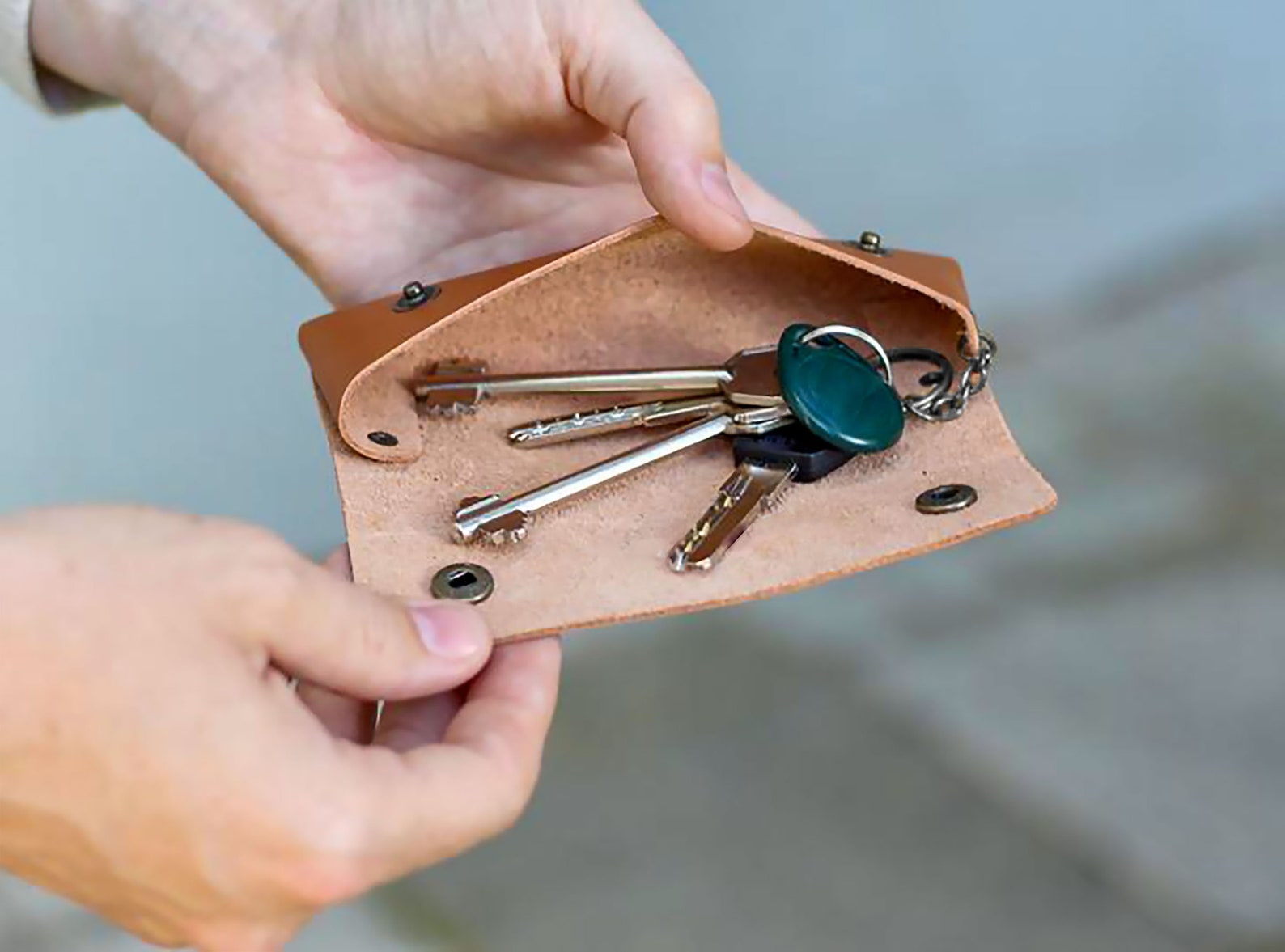 Compact Leather Key Organizer Elegant Handmade Leather Key Etsy
