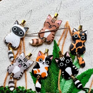 Dangly Tail Cat Needle Threader with Option to Make Into Magnetic Threader Minder For Embroidery, Sewing, Cross-stitch - Single Item