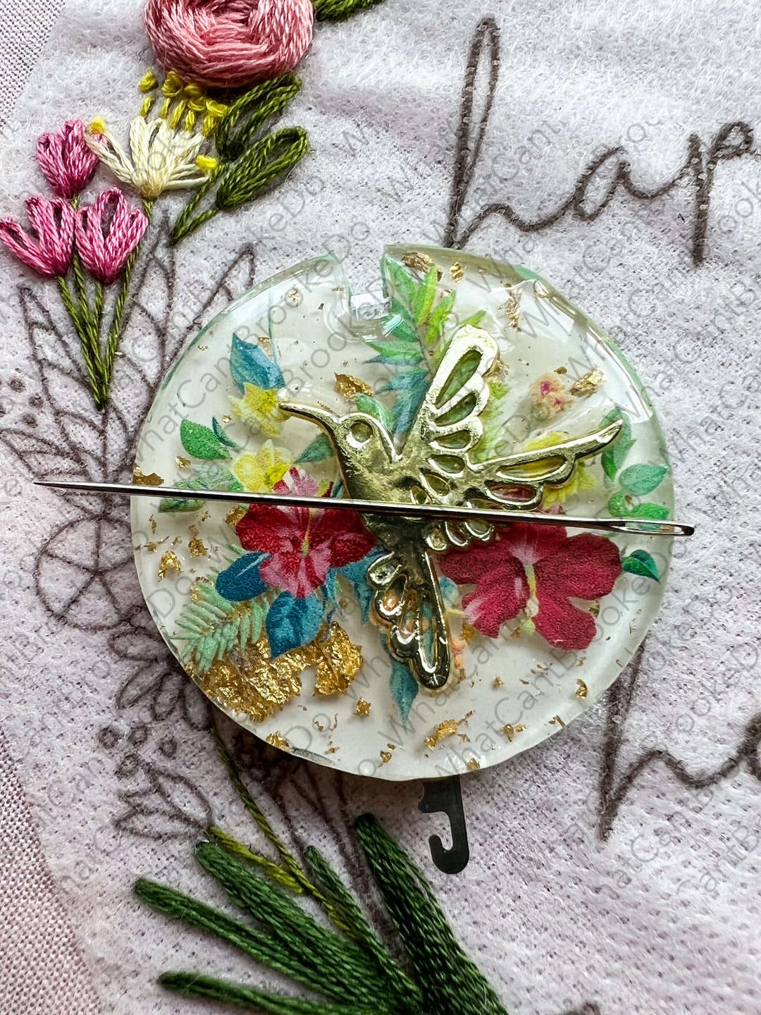 3-in-1 Needle Threader With Minder and Thread Cutter - Hummingbird ...